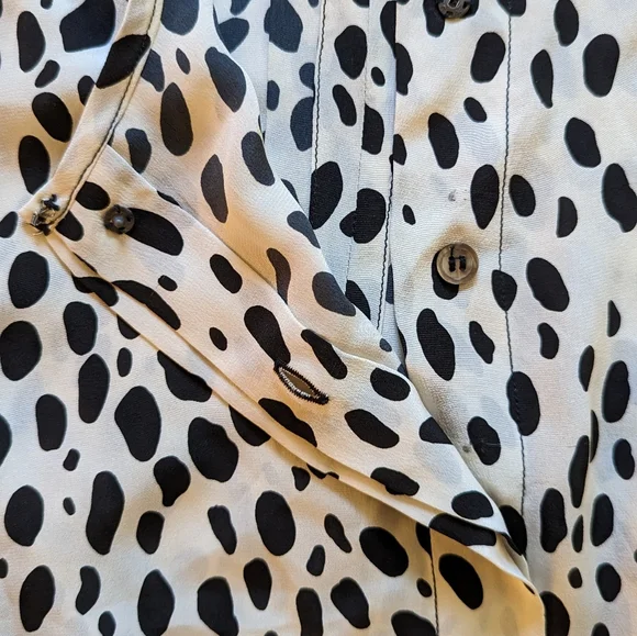 Vintage 1980's Oleg Cassini Blouse - Picture 9 of 11